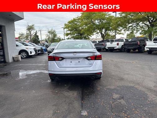 2024 Nissan Altima SR Intelligent AWD