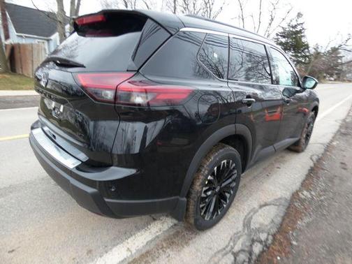 2026 Nissan Rogue Dark Armor