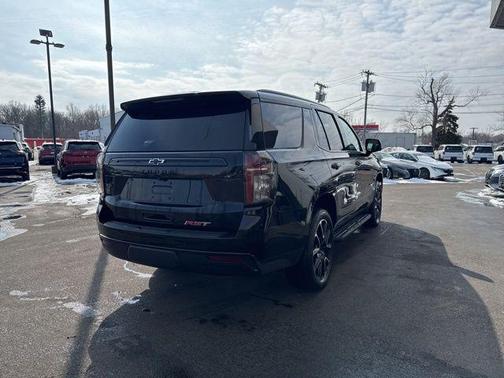 2023 Chevrolet Tahoe 4WD RST