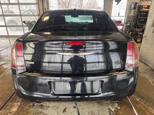 2014 Chrysler 300C John Varvatos Luxury