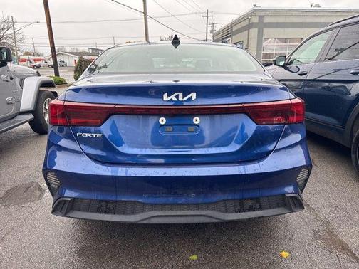 2023 Kia Forte LXS