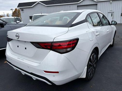 2025 Nissan Sentra SV