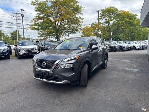 2021 Nissan Rogue Platinum