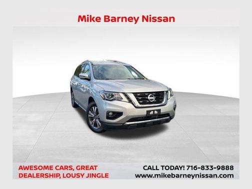 2019 Nissan Pathfinder SL