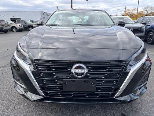 2025 Nissan Altima 2.5 SL