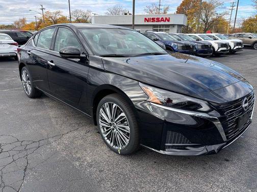 2025 Nissan Altima 2.5 SL