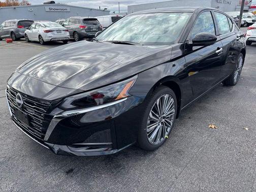 2025 Nissan Altima 2.5 SL