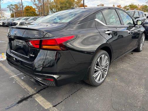 2025 Nissan Altima 2.5 SL