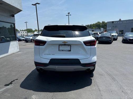Summit White 2025 Chevrolet Blazer 2LT