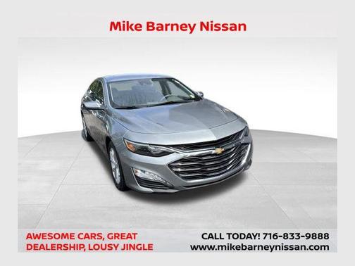 Sterling Gray Metallic 2024 Chevrolet Malibu FWD 1LT