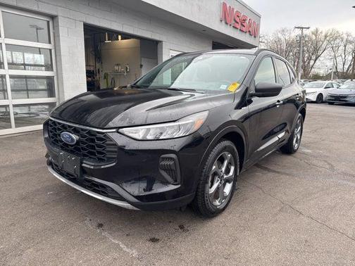 Agate Black Metallic 2023 Ford Escape ST-Line