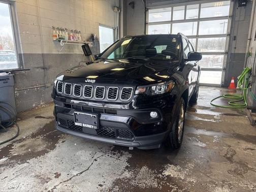 2024 Jeep Compass Latitude Lux