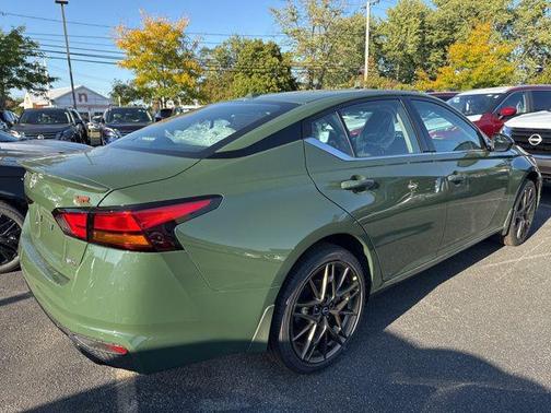 2025 Nissan Altima SR AWD