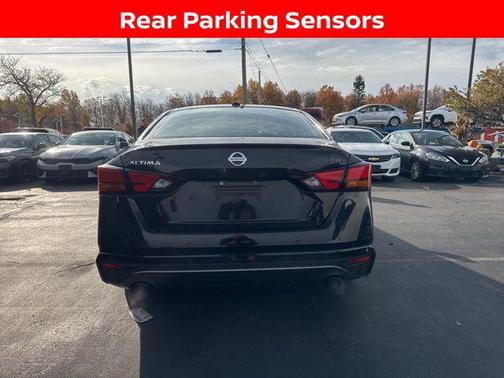 2020 Nissan Altima SR FWD