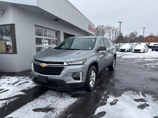 2023 Chevrolet Traverse LS
