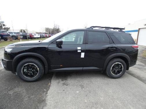2025 Nissan Pathfinder Rock Creek 4WD