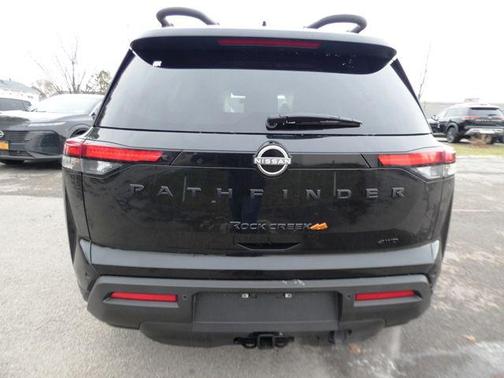 2025 Nissan Pathfinder Rock Creek 4WD