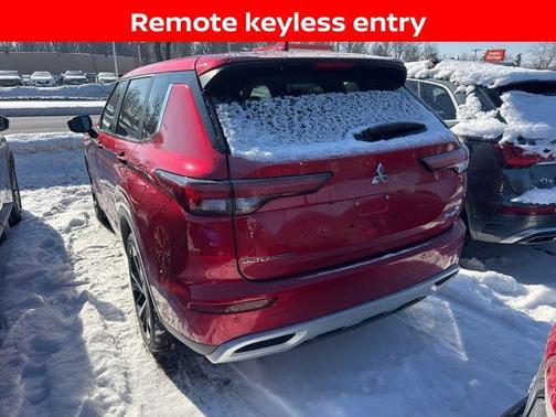 2023 Mitsubishi Outlander PHEV SE S-AWC