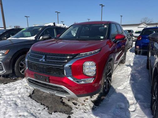 2023 Mitsubishi Outlander PHEV SE S-AWC