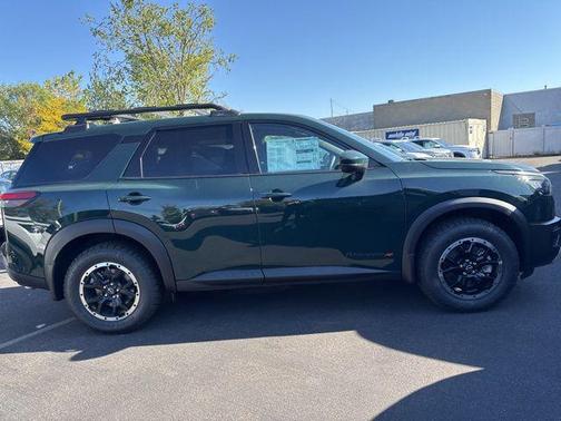 2025 Nissan Pathfinder Rock Creek 4WD