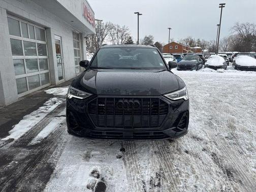 2025 Audi Q3 45 S line Premium Plus