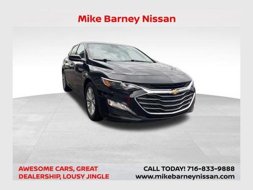Mosaic Black Metallic 2024 Chevrolet Malibu FWD 1LT