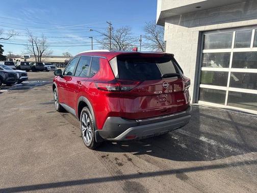 2022 Nissan Rogue SV