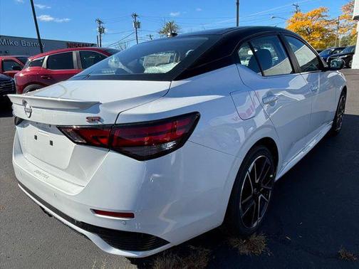 2025 Nissan Sentra SR