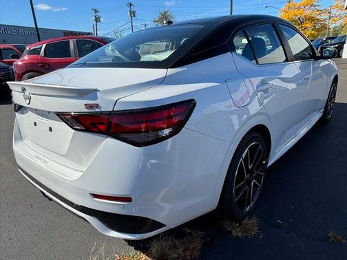 2025 Nissan Sentra SR