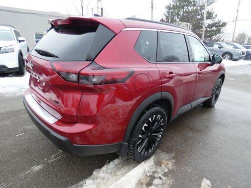 2026 Nissan Rogue Dark Armor