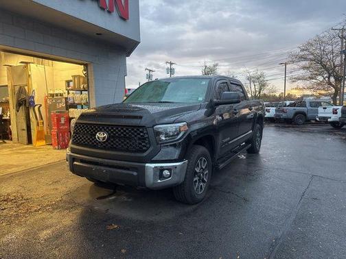 2017 Toyota Tundra SR5