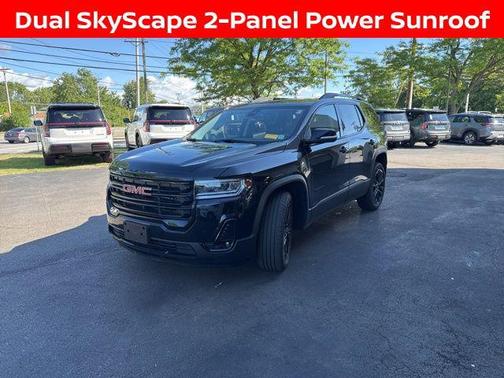 2023 GMC Acadia AWD SLT