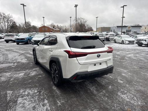 2020 Lexus UX 250h Base