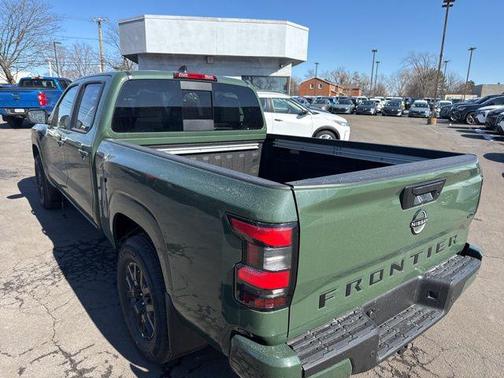 2026 Nissan Frontier SV