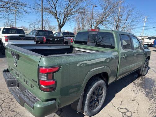 2026 Nissan Frontier SV