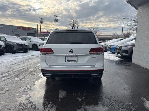 2021 Volkswagen Atlas 3.6L SE w/Technology
