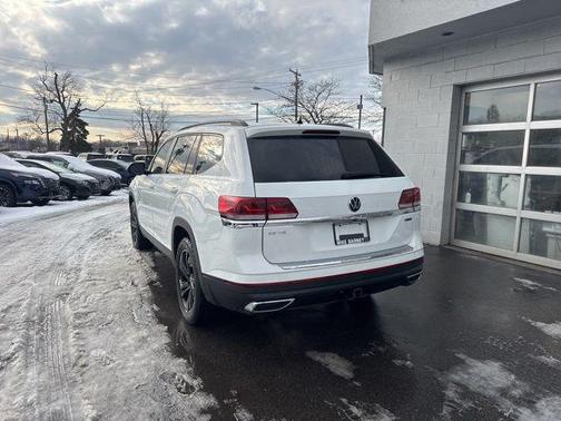 2021 Volkswagen Atlas 3.6L SE w/Technology