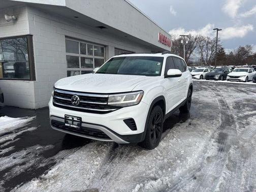 2021 Volkswagen Atlas 3.6L SE w/Technology