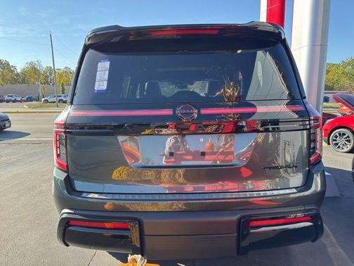 2025 Nissan Armada PRO-4X 4WD