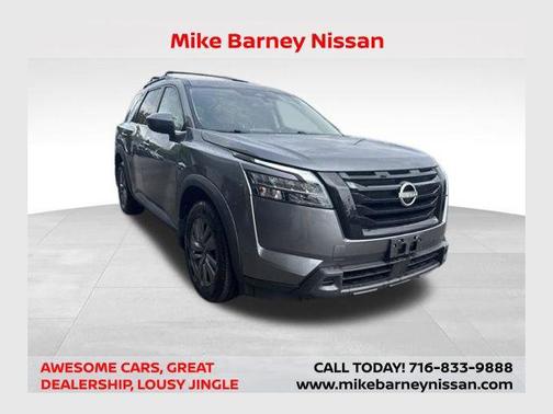 Gun Metallic 2023 Nissan Pathfinder SV 4WD
