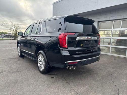 Onyx Black 2024 GMC Yukon Denali
