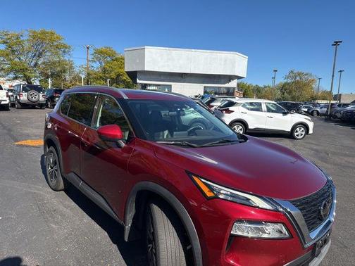 2021 Nissan Rogue SV