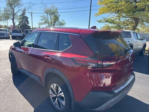 2021 Nissan Rogue SV