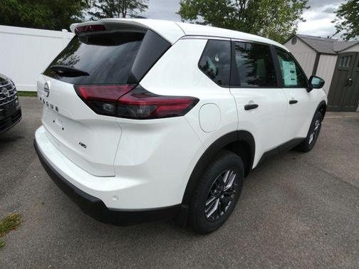 2026 Nissan Rogue S