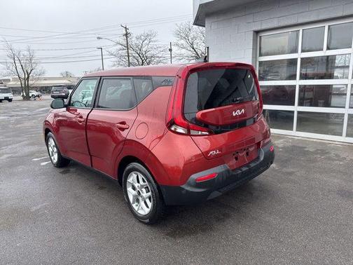 2022 Kia Soul LX