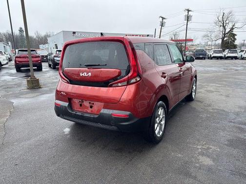 2022 Kia Soul LX