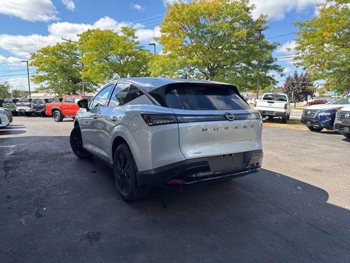 2025 Nissan Murano SV