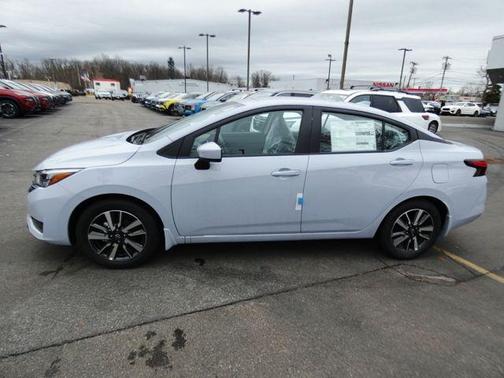 2025 Nissan Versa 1.6 SV