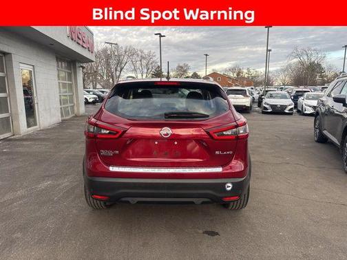 2022 Nissan Rogue Sport SL