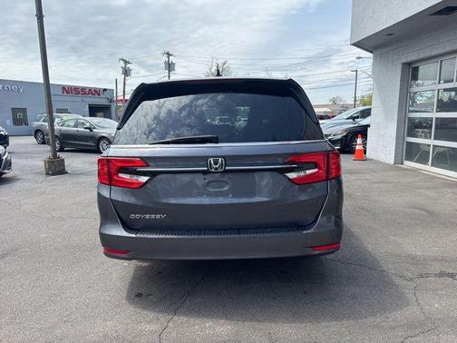 Modern Steel Metallic 2024 Honda Odyssey EX-L
